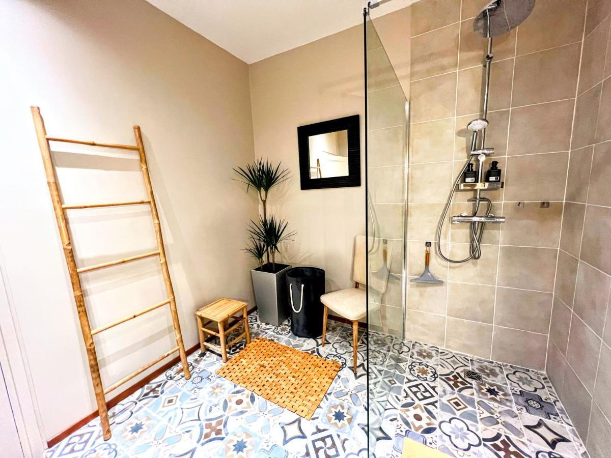 Apartment De Charme De 75m², Lumineux Et Calme